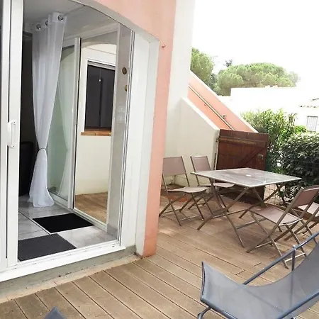 Agreable Renove En Rez De Jardin Avec Parking *